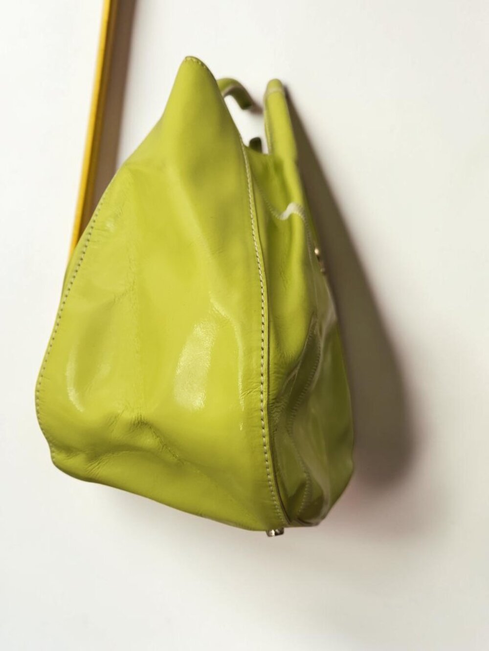 💚 Kate Spade Neon Green Tote Tennis Ball Inspired Statement Bag 💚 - Picture 7 of 16